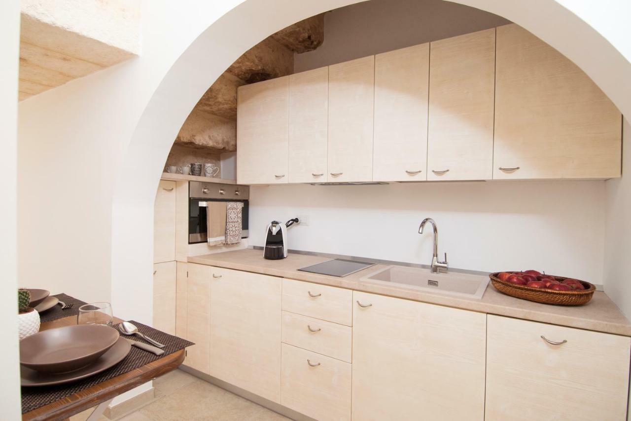 Dimora Via Vitti - Puglia Mia Apartments Monopoli Luaran gambar