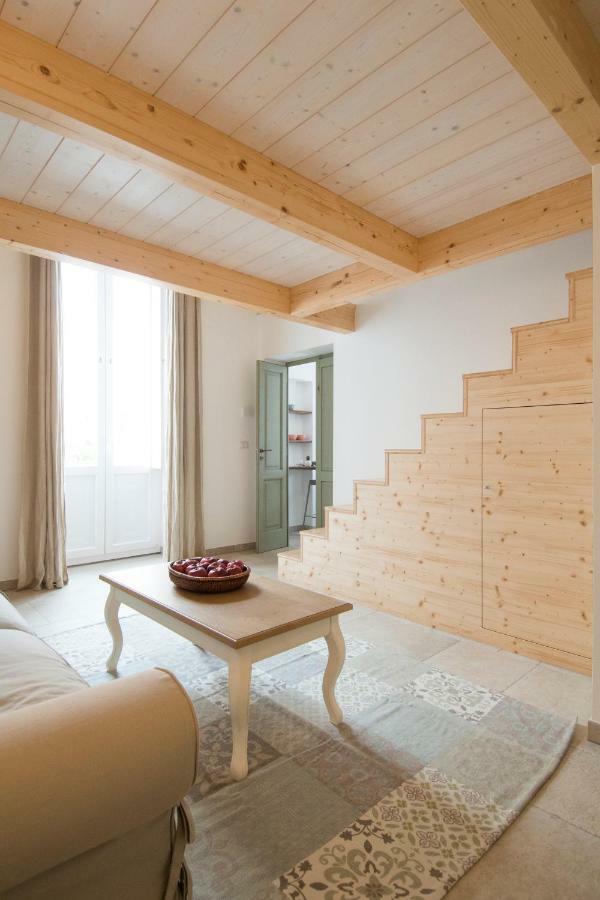 Dimora Via Vitti - Puglia Mia Apartments Monopoli Luaran gambar