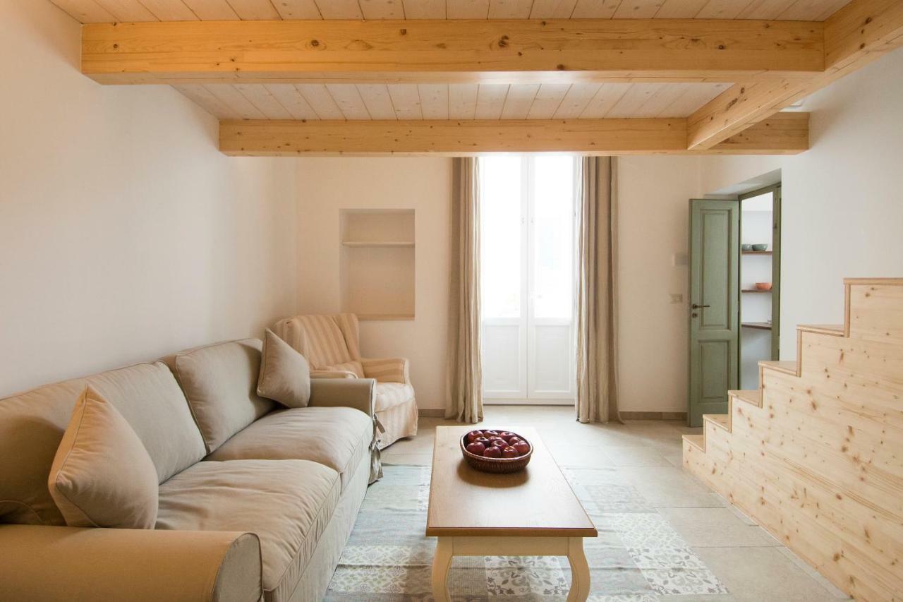 Dimora Via Vitti - Puglia Mia Apartments Monopoli Luaran gambar